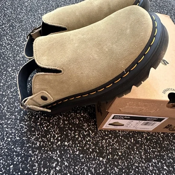 Dr. Martens Zebzag Mule in Muted Olive - Picture 6 of 9